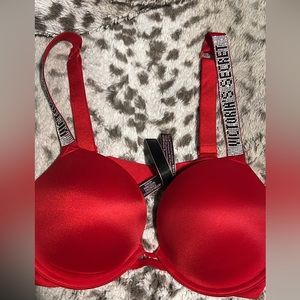Victoria Secret Shine Push-up Bra